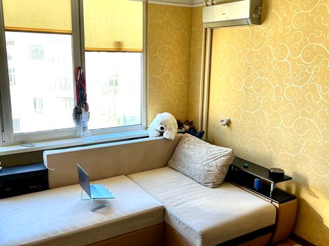 квартира за адресою Космічна вул., 4