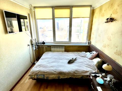квартира за адресою Космічна вул., 4
