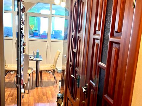 квартира за адресою Космічна вул., 4
