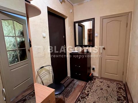 квартира за адресою Єлизавети Чавдар вул., 13