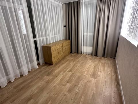 квартира за адресою Віктора Некрасова вул. (Північно-Сирецька), 6