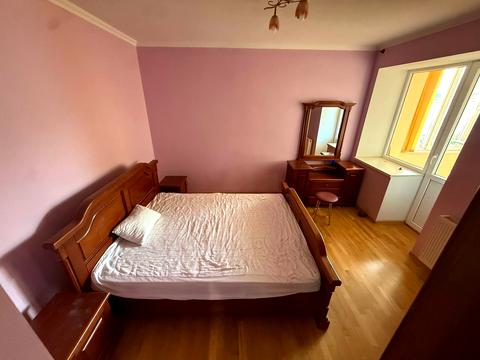 квартира по адресу Орлика Пилипа ул., 11