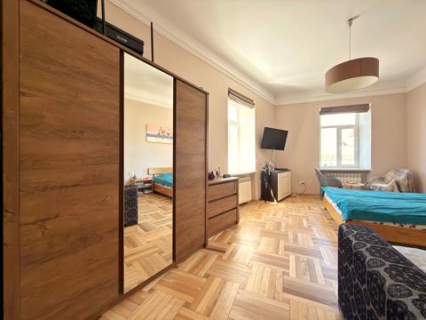 квартира за адресою Насипна вул., 1