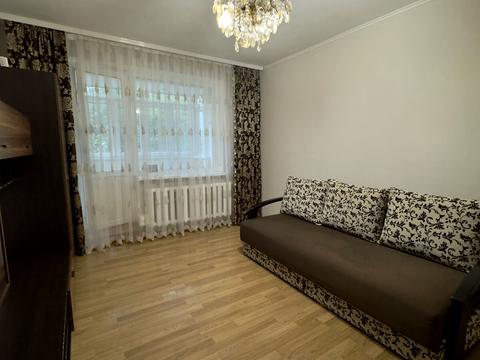 квартира по адресу Черновцы, Героев Крут бульв. (Героїв Сталінграду), 20