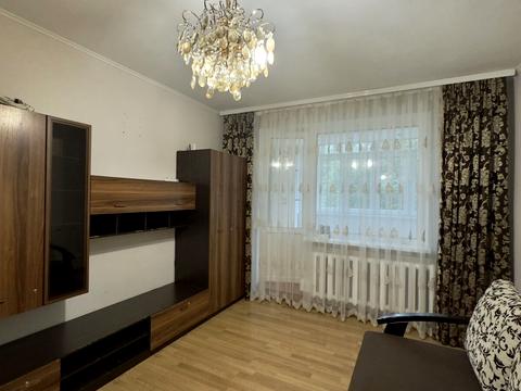 квартира по адресу Черновцы, Героев Крут бульв. (Героїв Сталінграду), 20