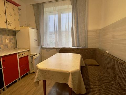 квартира по адресу Черновцы, Героев Крут бульв. (Героїв Сталінграду), 20