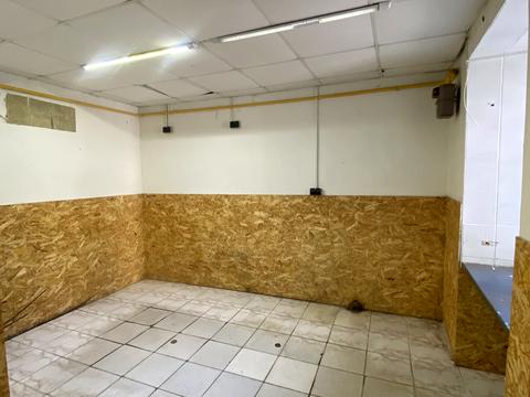 комерційна за адресою Соборна пл., 2