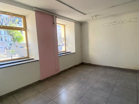 комерційна за адресою Соборна пл., 2