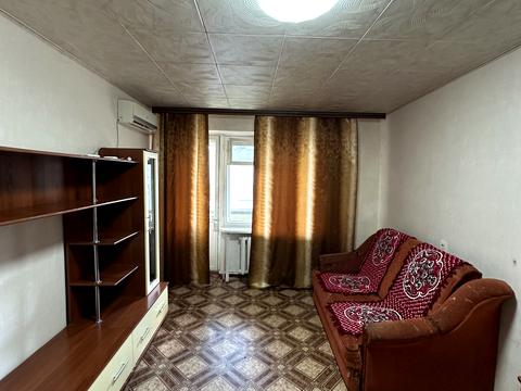 квартира за адресою Академіка Заболотного вул., 30