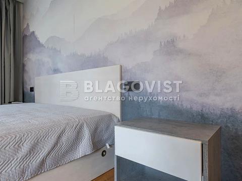 квартира за адресою Почайнинська вул., 53/55