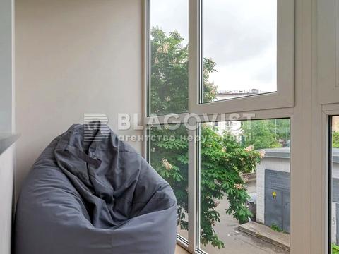 квартира за адресою Почайнинська вул., 53/55