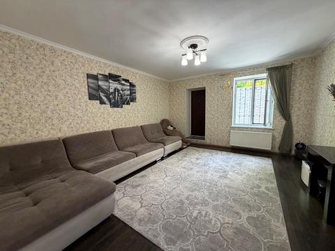 будинок за адресою Квіткова вул. (Богуна)