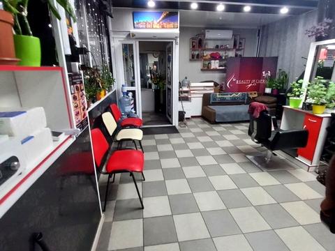 комерційна за адресою Валентинівська вул. (Блюхера), 21