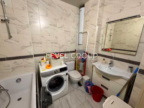 квартира за адресою Київ, Регенераторна вул., 4 к4