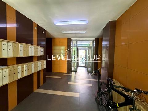 квартира за адресою Київ, Регенераторна вул., 4 к4