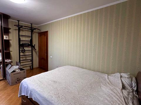 квартира за адресою Дарницький бульв., 8