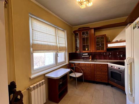квартира по адресу Академика Глушкова просп., 61