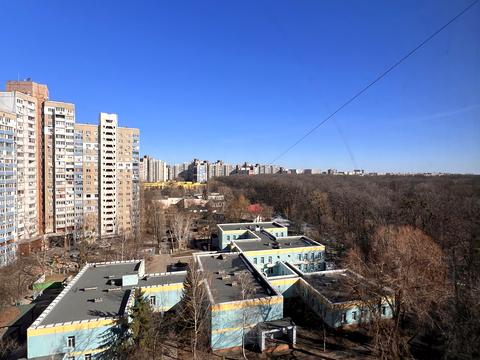 квартира по адресу Академика Глушкова просп., 61