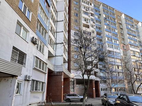квартира по адресу Академика Глушкова просп., 61