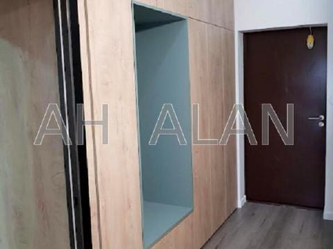 комерційна за адресою Саксаганського вул., 37-К