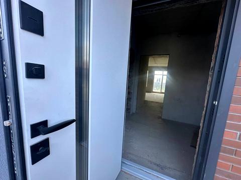 будинок за адресою Сонячна вул., 8
