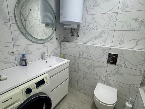 квартира за адресою Романа Левицького вул., (Будинок 7)
