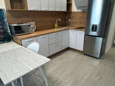 квартира за адресою Романа Левицького вул., (Будинок 7)