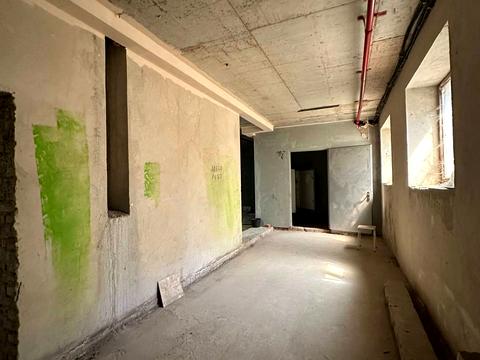 комерційна за адресою Володимира Івасюка вул., 7
