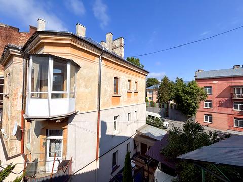 квартира за адресою Григорія Квітки-Основ'яненка вул., 33