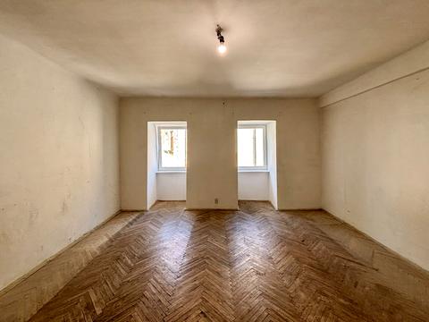 квартира за адресою Григорія Квітки-Основ'яненка вул., 33