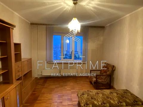 квартира за адресою Ревуцького вул., 19/1