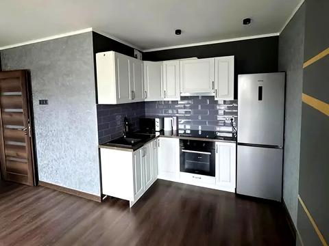 квартира по адресу Степана Бандеры ул., 77-Б
