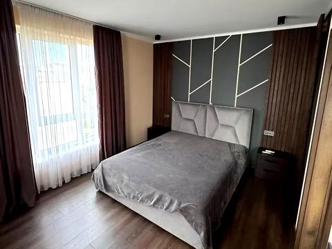 квартира по адресу Степана Бандеры ул., 77-Б