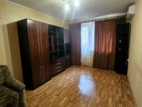 квартира по адресу Леся Сердюка ул. (Командарма Корка), 54