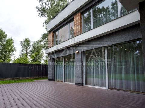 будинок за адресою центральна