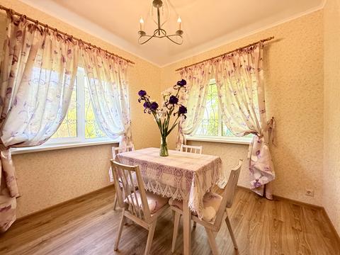 будинок за адресою Лісова