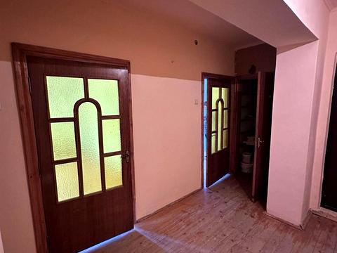 квартира за адресою с. Крихівці, Кераміків вул., 10