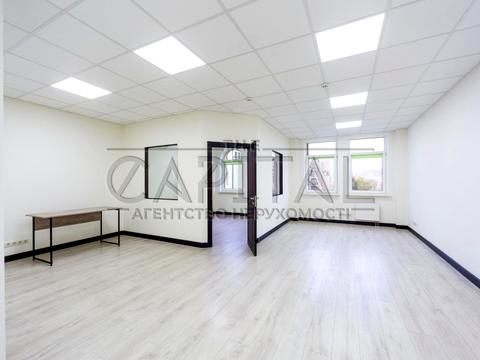 комерційна за адресою Спаська вул., 5