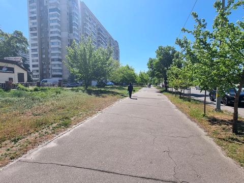 комерційна за адресою Петра Григоренка просп., 27