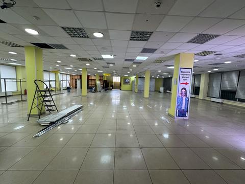 комерційна за адресою проспект Університетський, 8