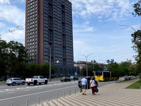 коммерческая по адресу Елены Телиги ул., 25