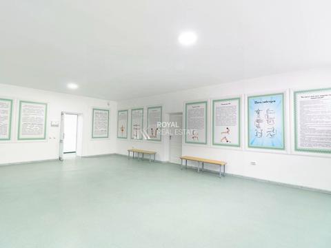 коммерческая по адресу Столична ул., 27
