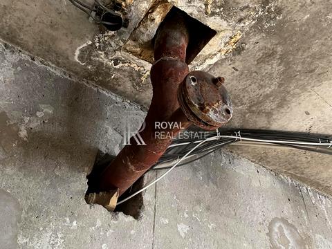 комерційна за адресою Оболонський просп., 1к3