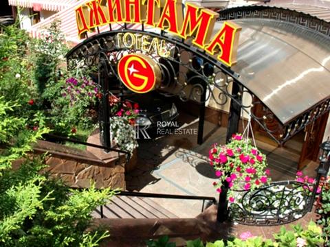 коммерческая по адресу Трьохсвятительска, 9