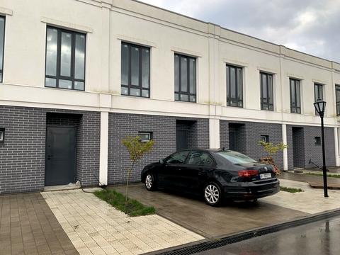 будинок за адресою Івана Кудрі вул., 92-Б