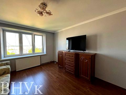 квартира за адресою Героїв Крут бульв. (Героїв Сталінграду), 22