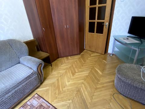 кімната за адресою Наталії Ужвій вул., 10