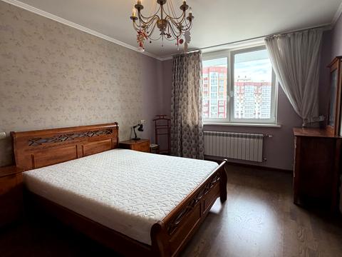 квартира за адресою Бориса Гмирі вул., 8-Б