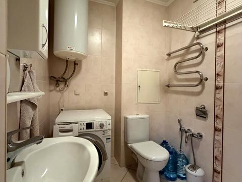 квартира за адресою Бориса Гмирі вул., 8-Б