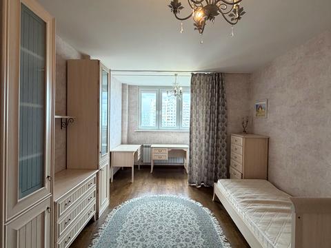 квартира за адресою Бориса Гмирі вул., 8-Б